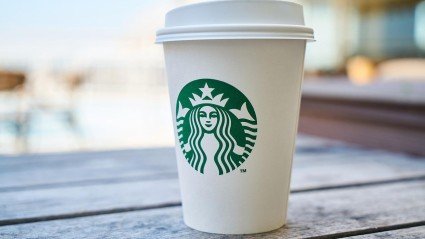 Verkopen Starbucks omlaag door zuinigheid bij consumenten